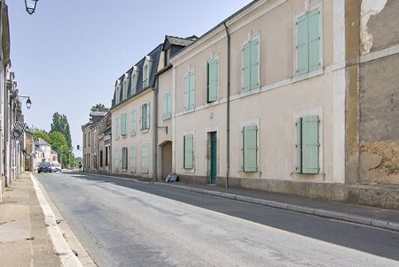 Appartement BAZOUGES SUR LE LOIR T3 - Photo 2