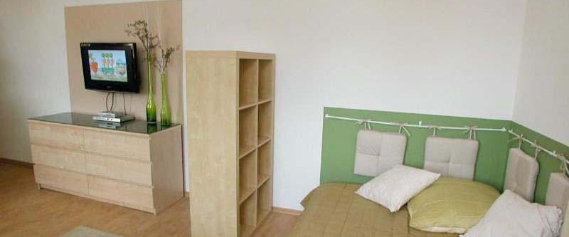 FLATmix.de / Modern und hochwertig möbliertes Appartement in BI-Mitte - Photo 1