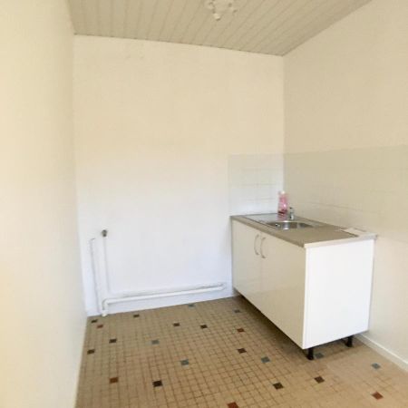 Location Appartement 1 pièce 22m² BEAUVAIS 60000 - Photo 4