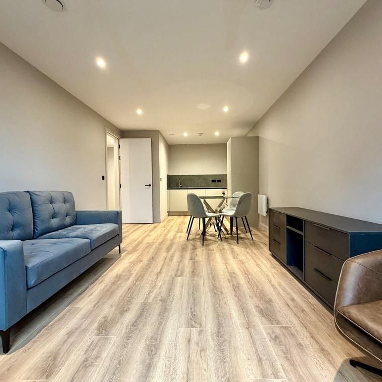 1 bedroom flat to rent - Photo 1