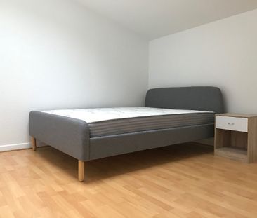 Location Appartement 3 pièces 50m² LIBOURNE 33500 - Photo 2