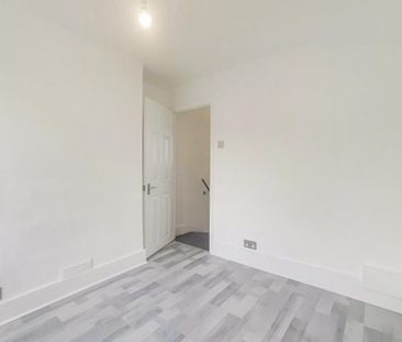 4 bedroom house to rent - Photo 3