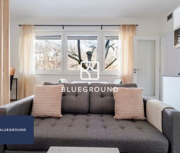 Apartment for rent, 1+KK - Studio, 37m - Fotografie 2