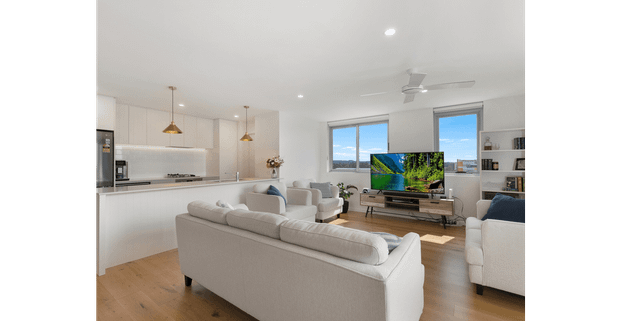 2 Bedroom 2 Bathroom Apartment in the Heart of Robina - Photo 1