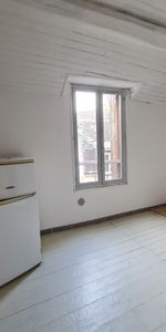 Location Appartement 1 pièce 40m² JOIGNY 89300 - Photo 4