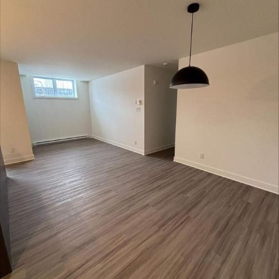 2 CH - 1 SDB - Saint-Hyacinthe - $1,450 /mo - Photo 1