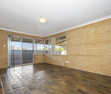 Spacious 3x2 Family Home on a Massive Block – Clarkson - Photo 1