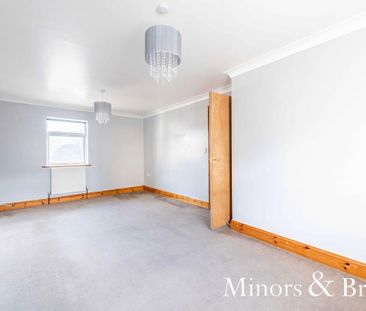 3 bedroom semi-detached house to rent - Photo 6