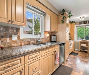 For Lease - 228 Rands Road, Ajax, Ontario - Photo 2