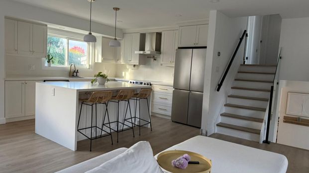 For Lease - 1045 Beaufort Avenue, Oshawa, Ontario - Photo 1