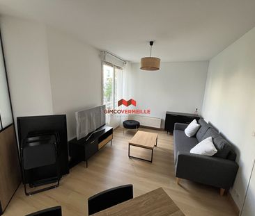 Location Appartement 2 pièces 28m² - Photo 2