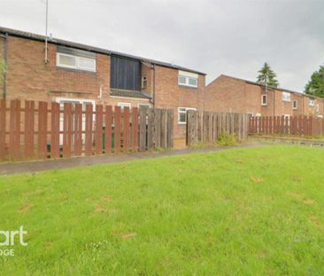 3 bedroom terraced house to rent - Photo 3
