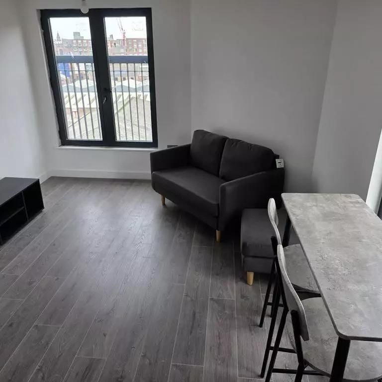 1 bedroom flat to rent - Photo 1