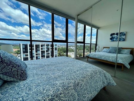 One-Bedroom Penthouse in ‘The Mark’! - Photo 5