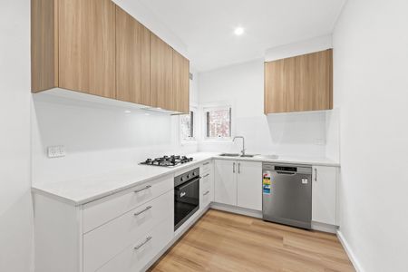 12 Elizabeth Street, Moonee Ponds VIC 3039 - Photo 4