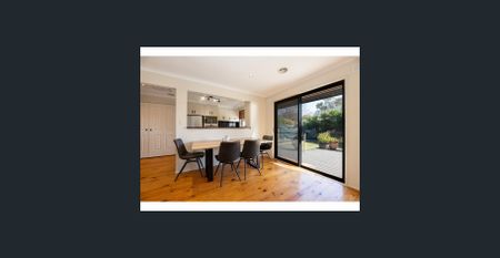 Beautiful Family Home in Sought After Location - Photo 3