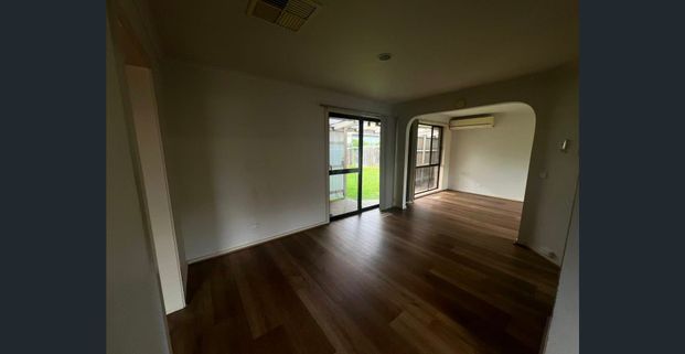 Spacious 3-Bedroom Home in the Heart of Lalor - Photo 1