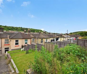 2 bedroom terraced house to rent - Photo 3