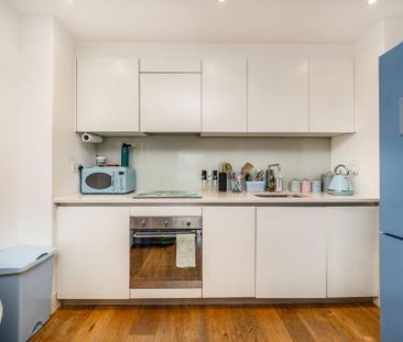 1 bedroom flat to rent - Photo 6