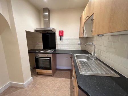 1 bedroom flat to rent - Photo 2