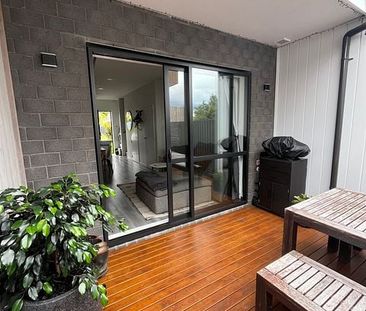 Central townhouse in quiet neighbourhood - Photo 4