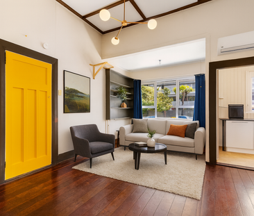 Superb Apartment with Parking - Photo 6