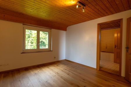 4.5 Zimmerwohnung mit Cheminée und Alpensicht - Photo 3