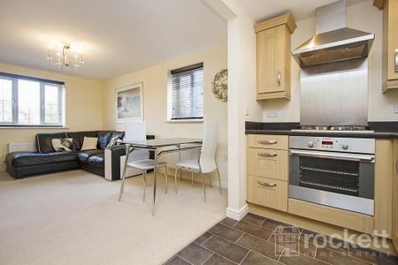 2 bedroom apartment to rent - Photo 2