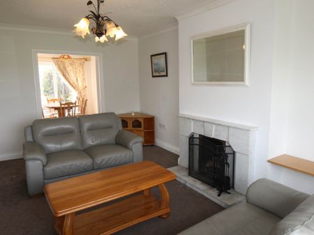 The Briary, Church Hill - Photo 4