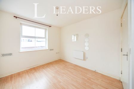2 bedroom apartment to rent Holly Street, Luton, Bedfordshire, LU1 - Photo 4