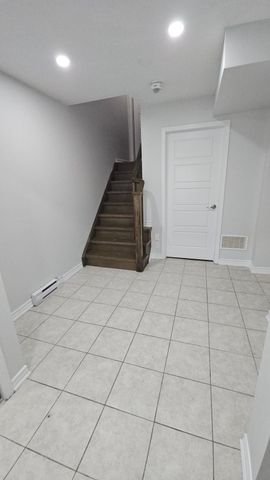 For Lease - 111 Glenvista Drive, Kitchener, Ontario - Photo 3