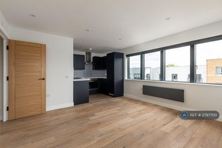 2 bedroom flat to rent - Photo 3