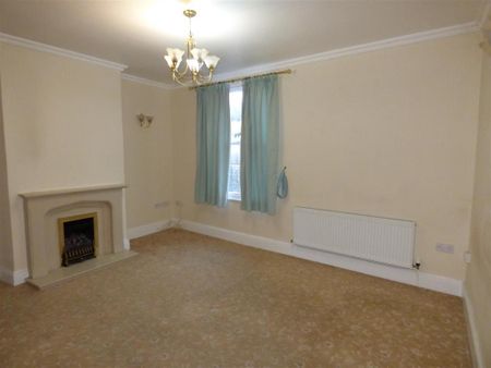 3 bedroom terraced house to rent - Photo 5
