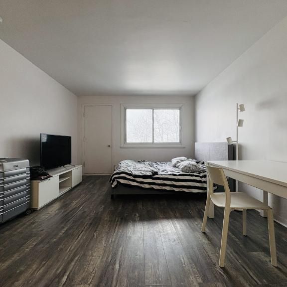 Loft entièrement meublé à louer Sainte-Foy / Sillery août 2026 - Photo 1