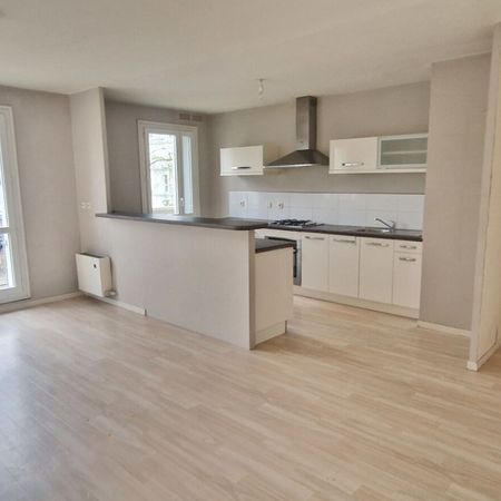 Location Appartement 2 pièces 49m² RENNES 35200 - Photo 3