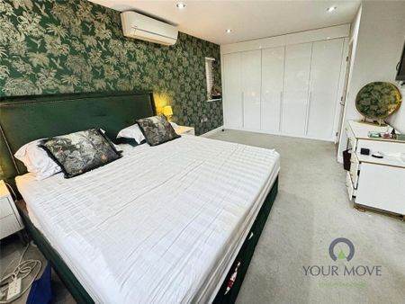 5 bedroom detached house to rent - Photo 4