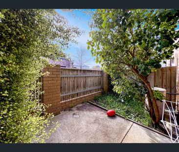 3/24 Elizabeth Street, Geelong West, Vic 3218 - Photo 2