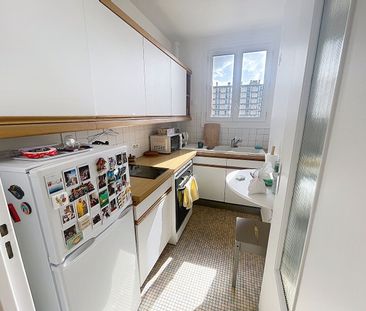 Location Appartement 1 pièce 28m² - Photo 3