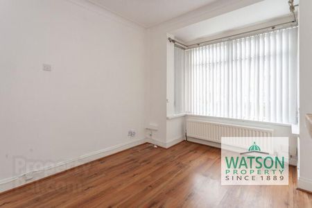 8 Wheatfield Crescent, BT147HS, Belfast - Photo 2