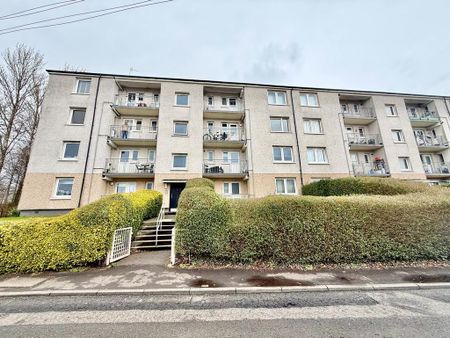 3 bedroom flat to rent - Photo 5