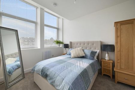 2 bedroom apartment to rent - Photo 3