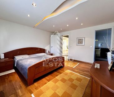 Casă 8 camere, prima inchiriere, 2 garaje, in Braytim - Fotografie 4