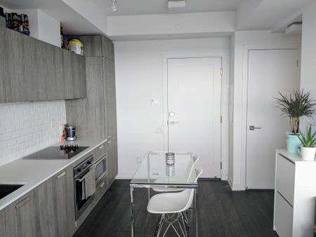 For Lease - 50 Charles Street Unit# 4310, Toronto, Ontario - Photo 3