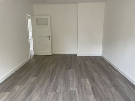 2 - Zimmer- Wohnung in Hamburg-Hamm (Ebelingplatz 3) - Foto 3