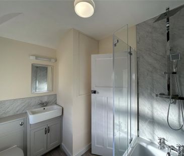 3 bedroom semi-detached house to rent - Photo 6