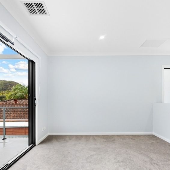 2/117 Bourke Road - Photo 1