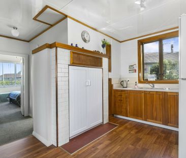 Sunny and stand alone! - Photo 6