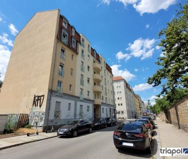 Gemütliche 1-Zi-Whg. mit Laminatboden und Tiefgaragenstellplatz in ... - Photo 1