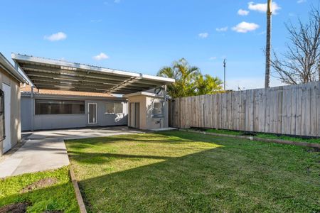 77 Wangee Road, Greenacre - Photo 2