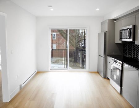 5350 Av. Victoria, apt. 204 - Photo 2